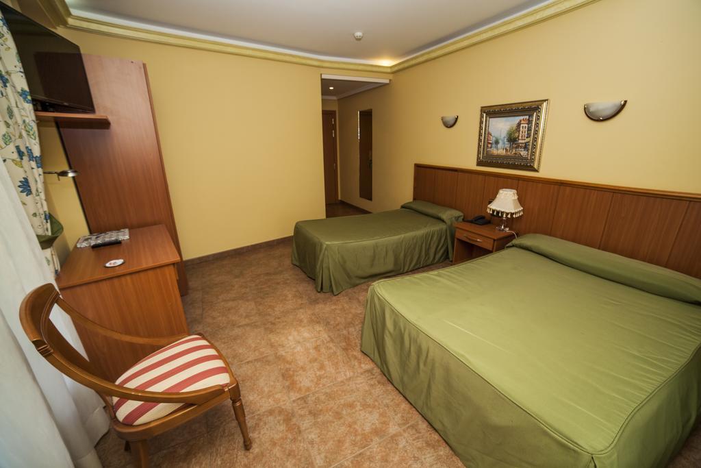 Hotel Real de Castilla Tordesillas Camera foto