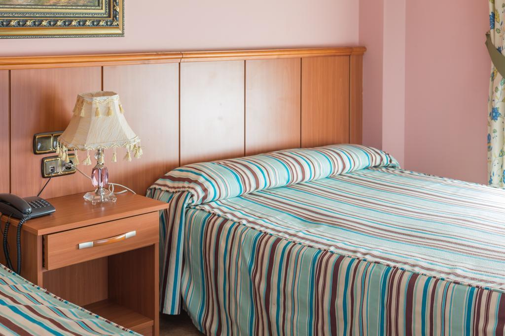 Hotel Real de Castilla Tordesillas Esterno foto