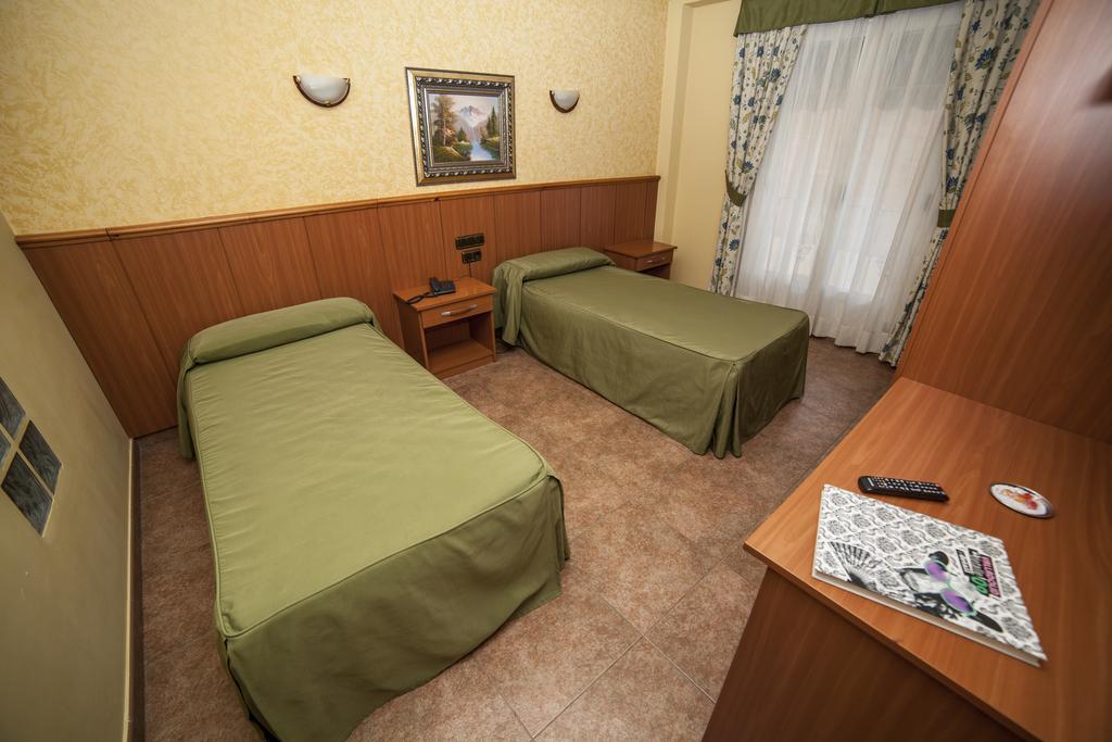 Hotel Real de Castilla Tordesillas Camera foto