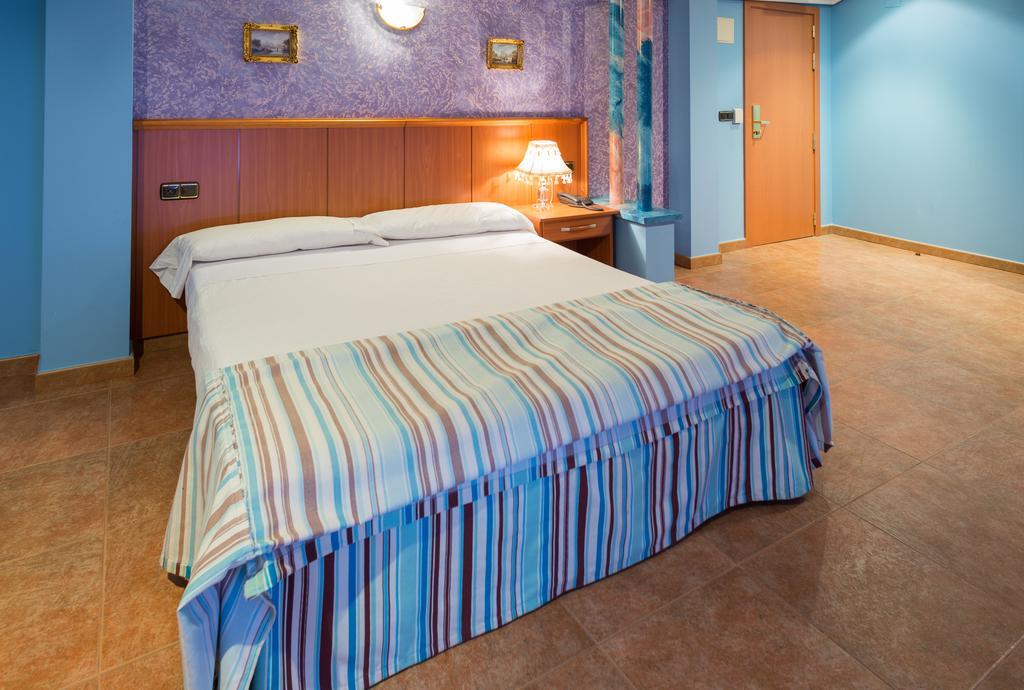 Hotel Real de Castilla Tordesillas Camera foto
