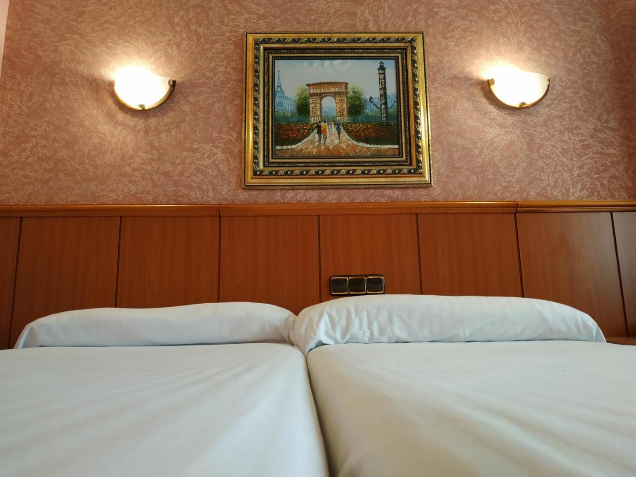 Hotel Real de Castilla Tordesillas Esterno foto