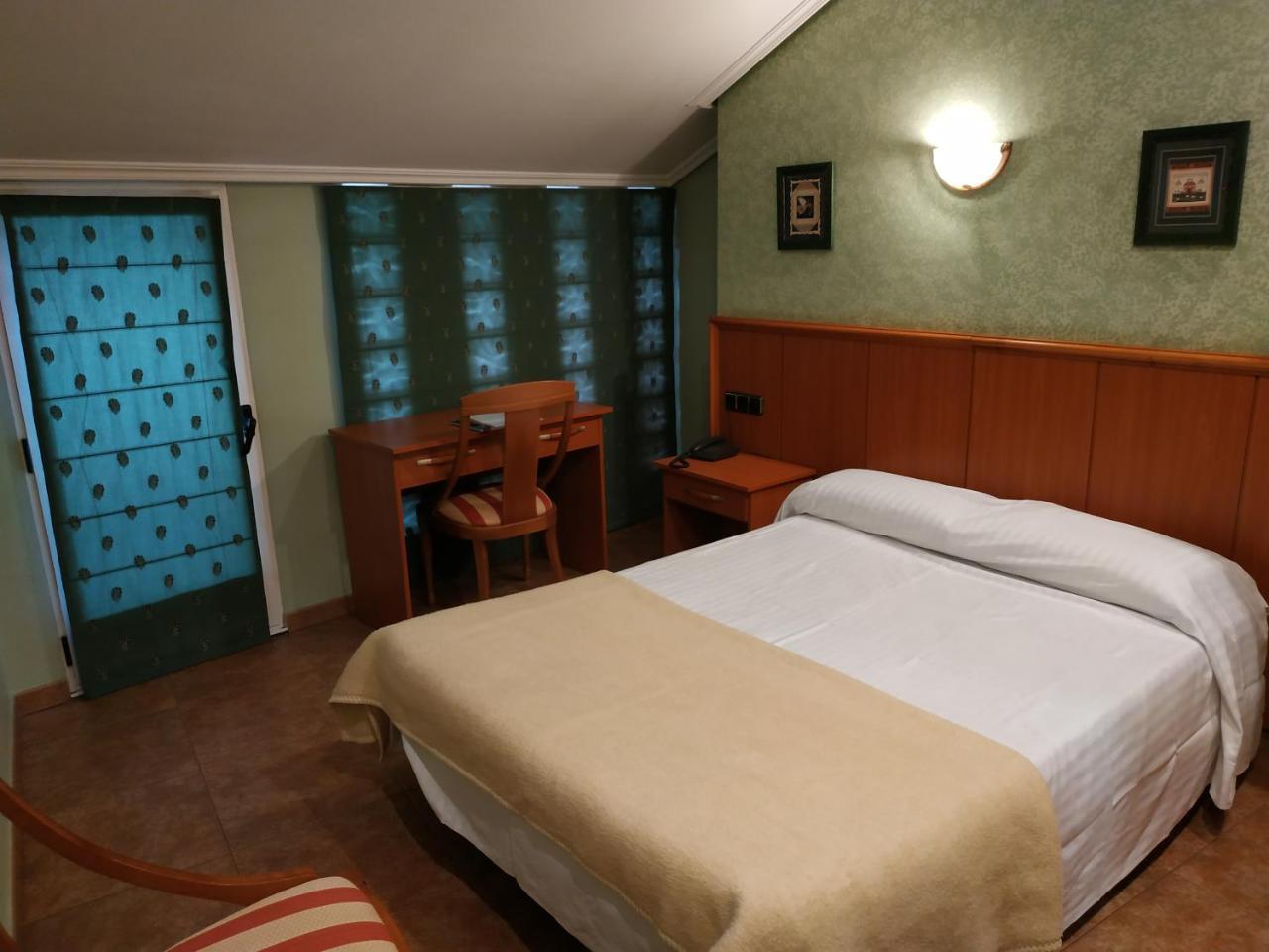 Hotel Real de Castilla Tordesillas Esterno foto