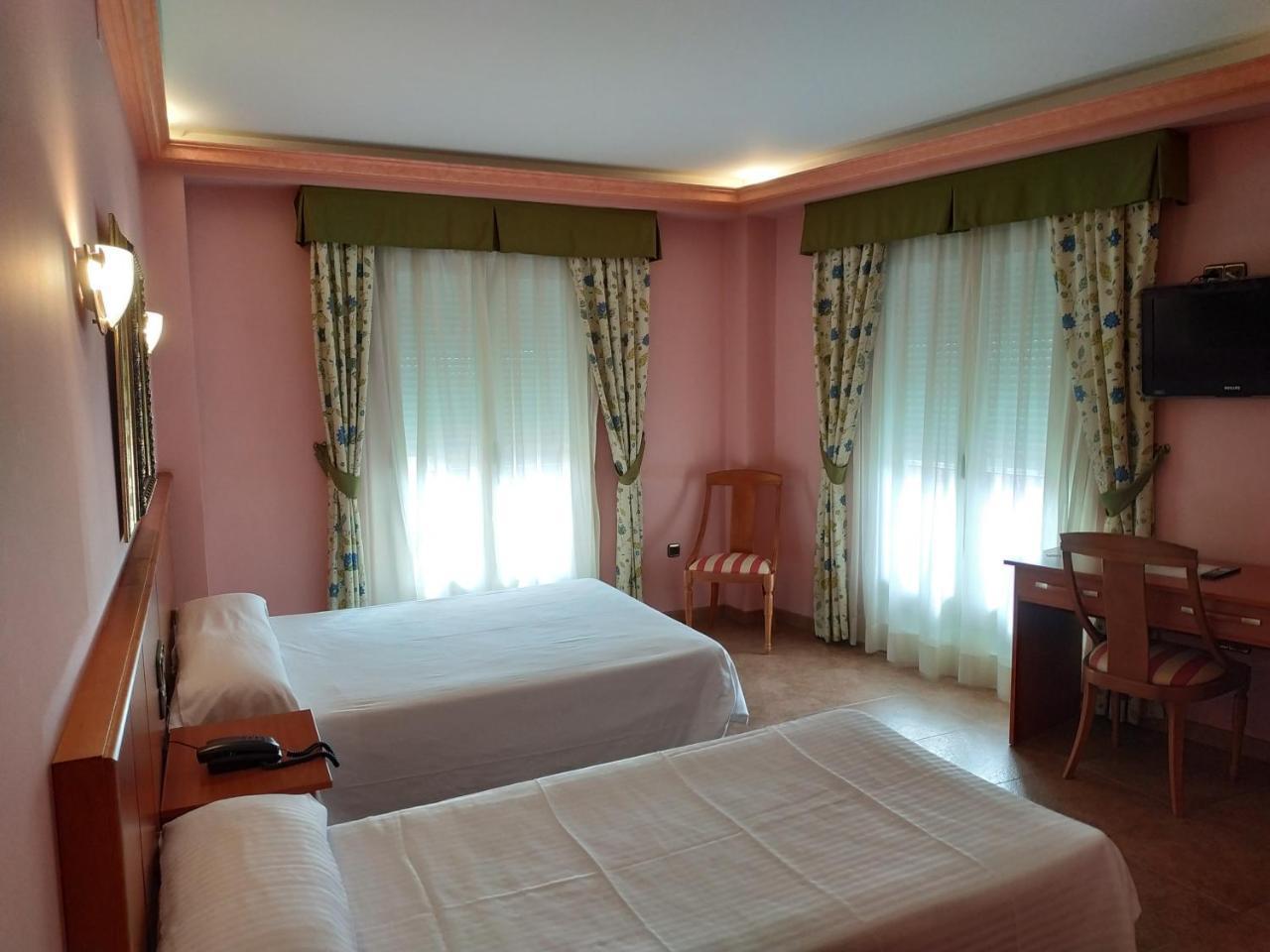 Hotel Real de Castilla Tordesillas Esterno foto
